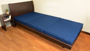 基本の敷き方　ベッド